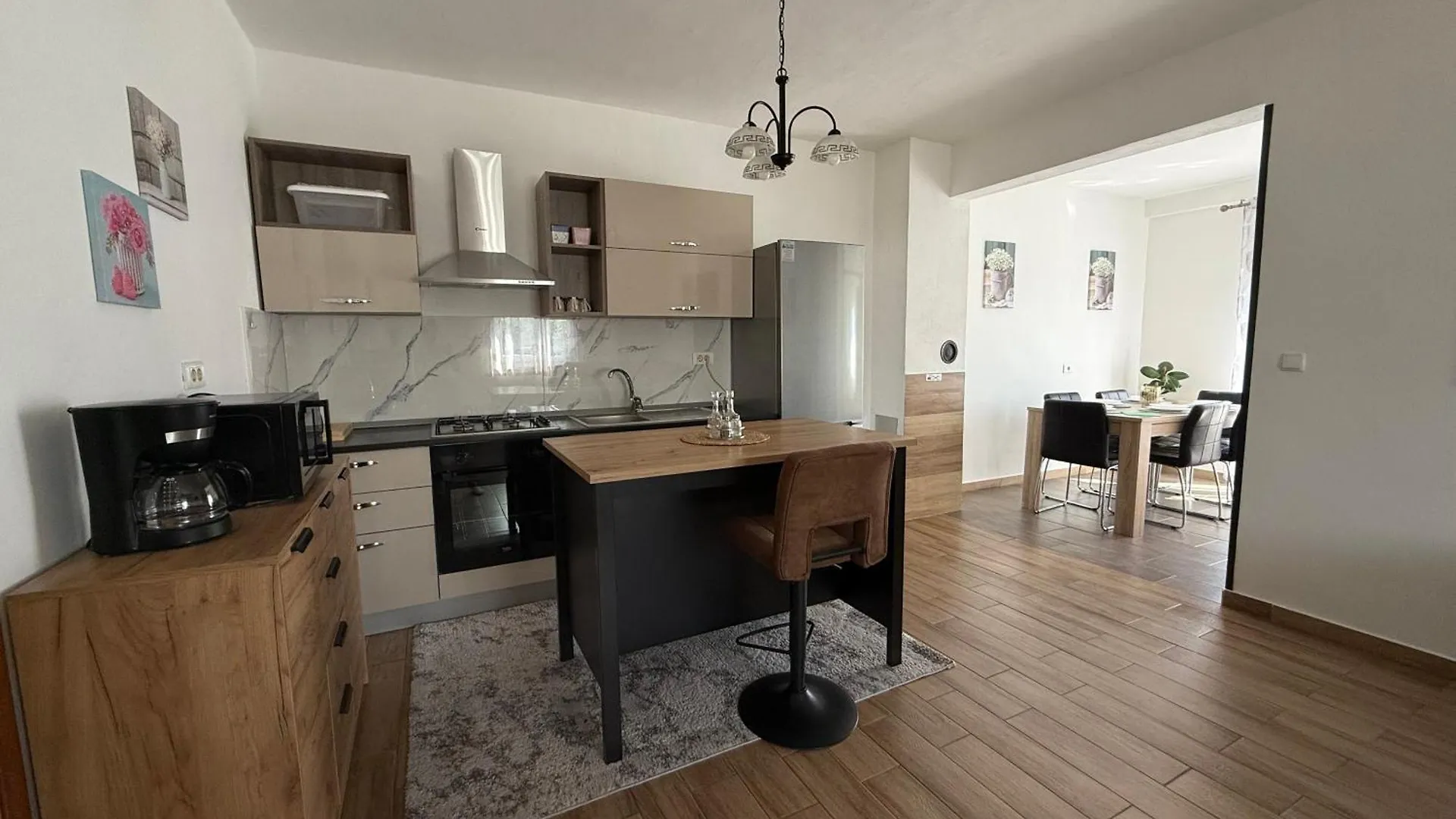 וודניאן Apartman Sany דירה